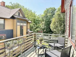 OakPk/PublicTran/2bd/sleep6/WiFi/Chgo/Lndry/Garage - Image 4