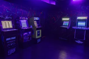 Abe's Hideaway - HOT TUB, Arcade, Theatre, FUN! - Image 5