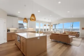 Brand New Luxury Beach Home w Hot Tub & Sauna - Image 5