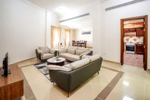 Entire Apartment w/ Free Parking & Wi-Fi - Image 5