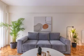 Large 2Bed 2Bath Flat w/Dining Space &Free Parking - Image 5