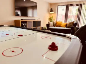 Exclusive Detached Retreat+Games Room M1J35 1.5m - Image 4