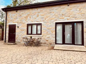 Exclusive Detached Retreat+Games Room M1J35 1.5m - Image 5