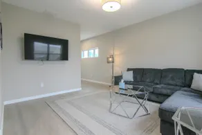 3Bed/2.5Bath - 2 Stall Attached Garage! - Image 2