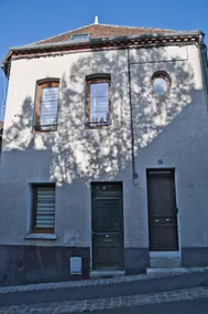 Spacious accommodation in central Joigny 4/6 guest - Image 2
