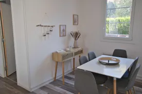 Spacious accommodation in central Joigny 4/6 guest - Image 3