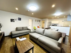 Entire one-floor hotel for guests only, up to 16 people, 2 free parking spaces, 10-minute drive to Aeon Mall Okinawa Rycom - Image 4