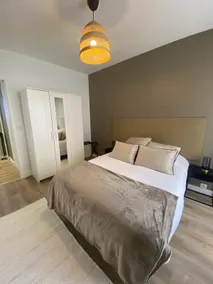 le charmant • Elegant Apt 4 P - Image 5