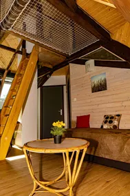 Cottage Daxia, 2 Stars, The Straw Clogs - Image 5