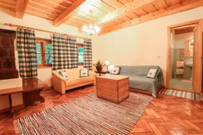 House Alpine Rose - Image 2