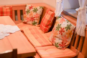 House Alpine Rose - Image 5