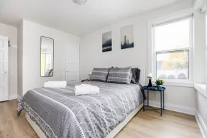 2 Bedroom, Off-Street Parking & Free Laundry - Image 2