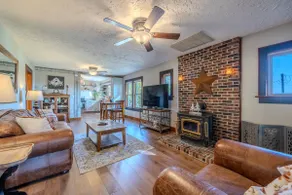 The Cottage on Green Hills - Image 2