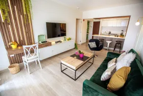 Stylish New 3-Br Apt in Miraflores - Image 2