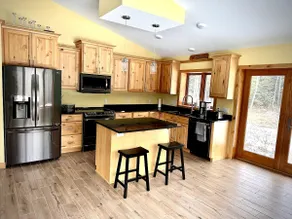 Gracie- A spacious house near Swan Lake! - Image 4