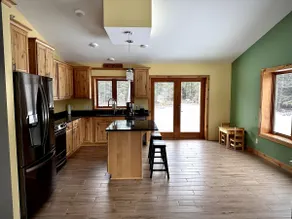 Gracie- A spacious house near Swan Lake! - Image 5