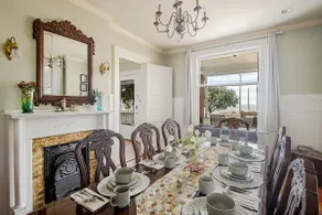 Beautiful Beach House sleeps 12 - Image 3
