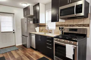 Modern 4BR Home – 15 Min to UMich, Sleeps 8 - Image 5