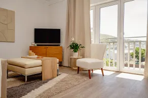 Creamy Dreamy Luxury City Retreat - Image 3