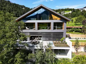 The Baules Alpine Lodge - Image 2