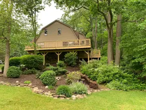 Fingerlakes Land, Pond, Views & Hot Tub- LandHouse - Image 3