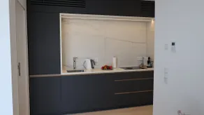 Apartment 16 - Image 2