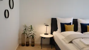 Apartment 16 - Image 3