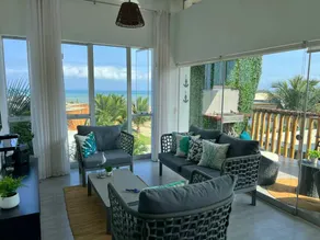 Front Row Apartment 306 - Image 4