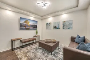 Oak's Beautiful Contemporary Suite #12 - Image 2