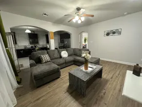 Cozy Home in Conroe (77304). Close to everything. - Image 3