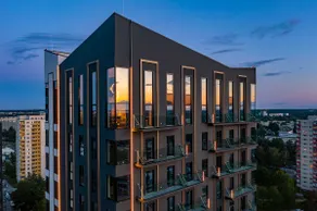 Penthouse on the cloud, 3 luxurious suites & sauna. - Image 4