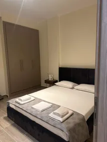 Kinfeels’ Downtown Suite ( K3 ) - Image 3