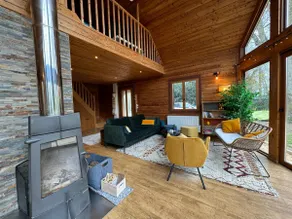 Comfy & modern wooden house, 1hr from Paris - Image 4