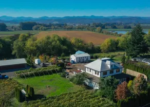 Yamhill House - Image 2