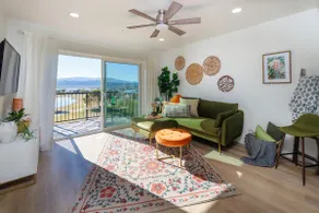Stunning Lake & Mountain Views! - Image 3
