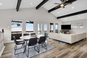 Lake Breeze Haven - Image 3