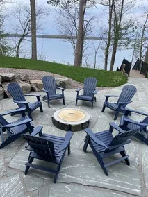 Sandalwood Retreat on Round Lake - Waterfront property with screened porch ￼ - Image 3