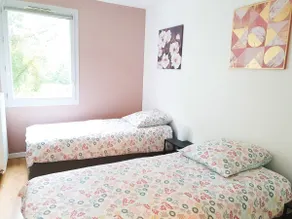 Beautiful apartment 5 minutes from Technocentre, 15 minutes from Versailles - Image 5