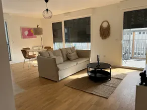 spacious 4-room apartment with large terrace - Image 4