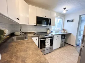 Chateau Pine, Ellicottville - Image 5