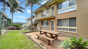 The Essentials Unit 2 - 1 Marine Parade - Image 5