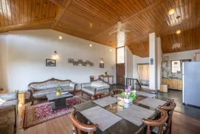 5BR Accessible Villa – Elderly Friendly Stay - Image 4