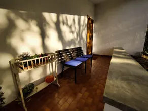 Apartment with garden - Image 3