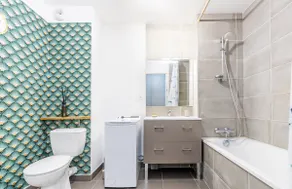 ”Le Barcelone” Beautiful 2-bedroom, Air Conditioning, Terrace, Downtown - Image 4