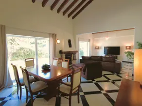 Estoril Beach House Hostel - Image 3