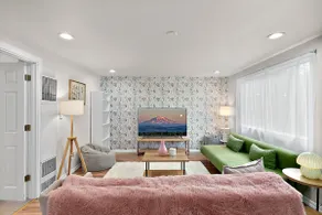 Cozy Cottage Comfort - Image 3