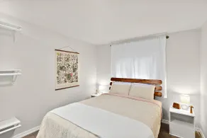 Cozy Cottage Comfort - Image 2