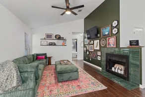 Round Rock Retreat: Hot Tub & Game room *King Bed* - Image 4