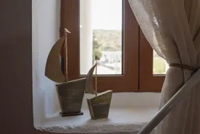 Gold King Apartment - Image 3
