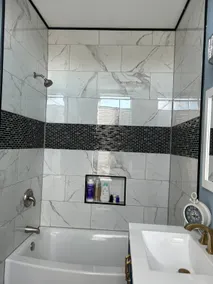 Luxury Apart in Downtown Sedalia - Image 4